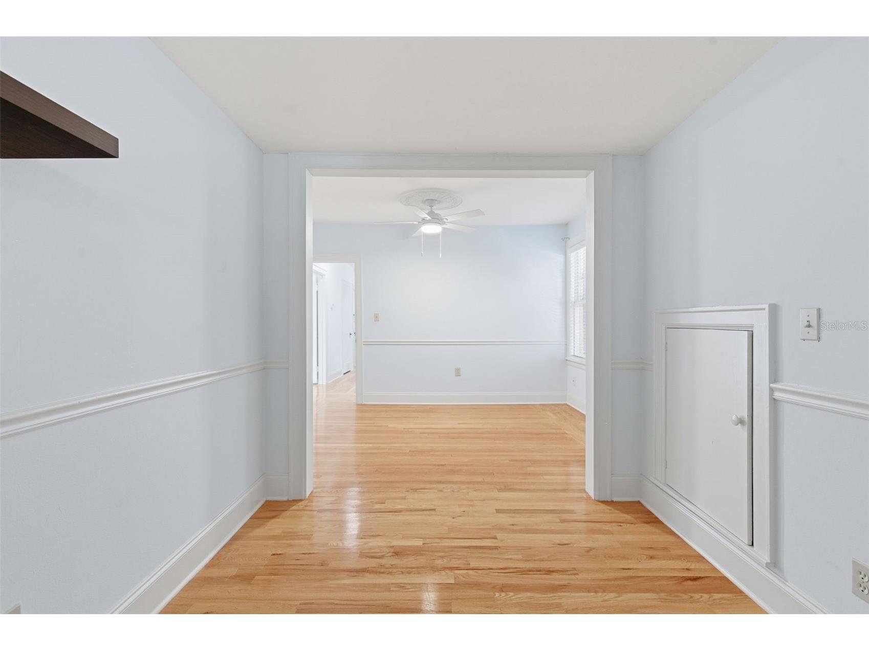 555 18th Avenue NE Saint Petersburg FL 33704 TB8509879 image21