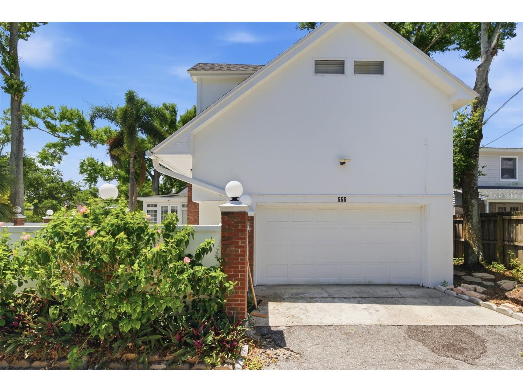 555 18th Avenue NE Saint Petersburg FL 33704 TB8509879 image28