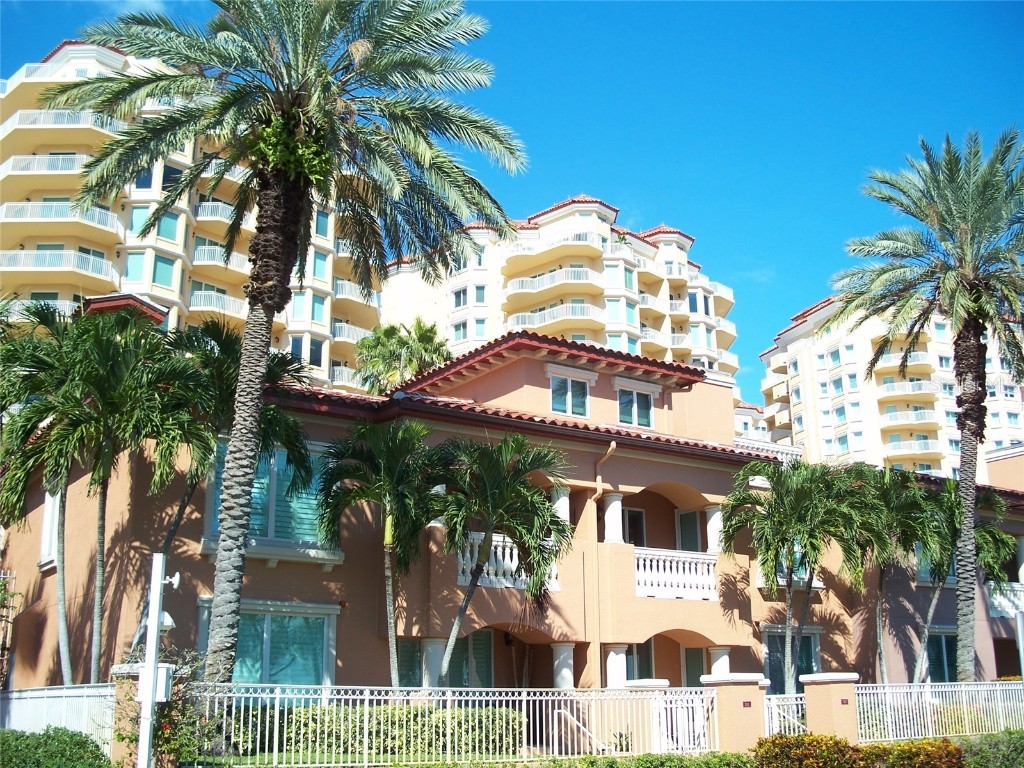 555 5th Avenue NE #183 Saint Petersburg FL 33701 TB8430368 image11