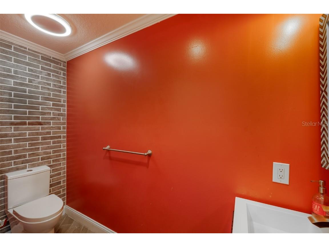 555 5th Avenue NE #183 Saint Petersburg FL 33701 TB8430368 image18