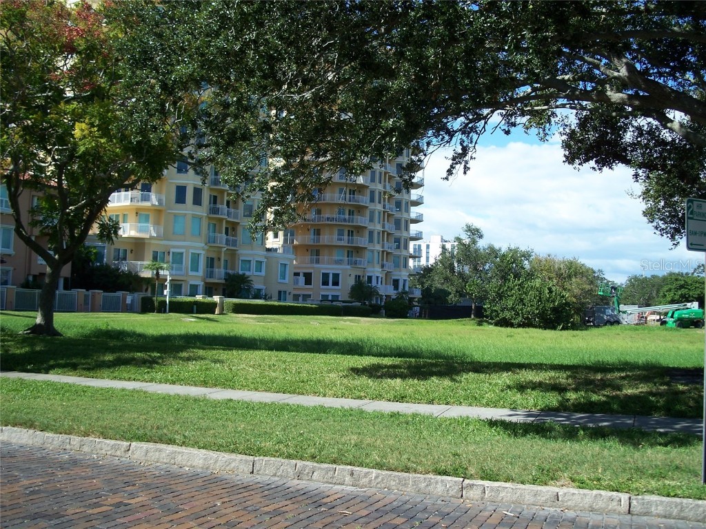 555 5th Avenue NE #183 Saint Petersburg FL 33701 TB8430368 image6