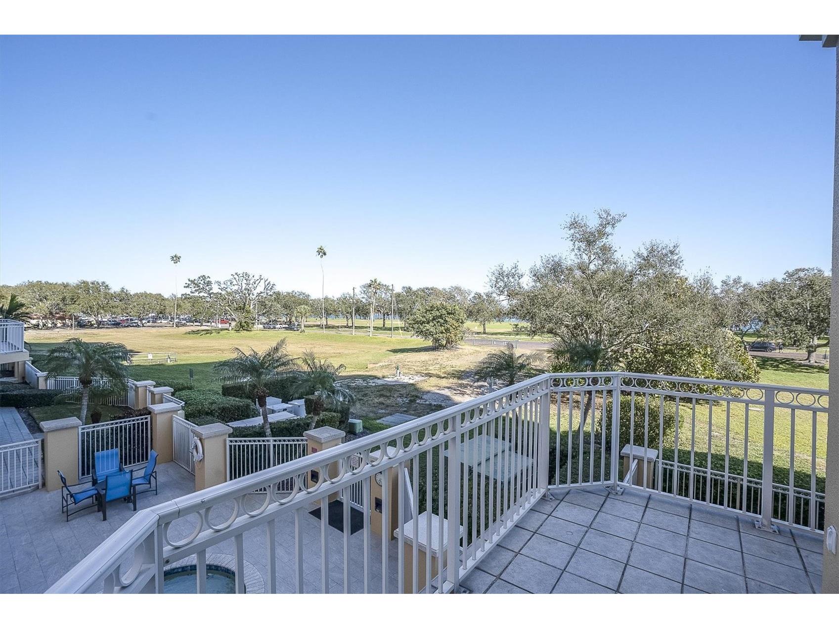 555 5th Avenue NE #273 Saint Petersburg FL 33701 TB8473198 image35