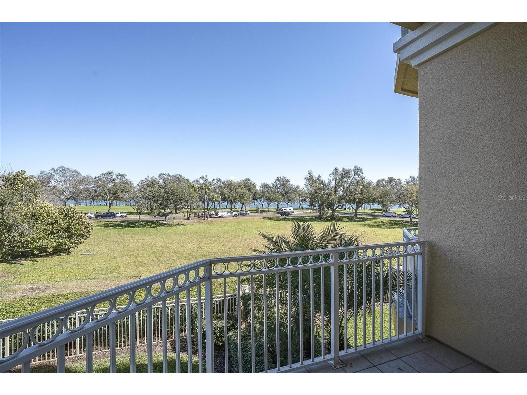 555 5th Avenue NE #273 Saint Petersburg FL 33701 TB8473198 image37