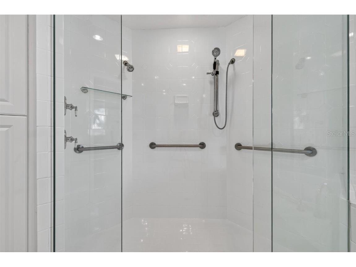 555 5th Avenue NE #332 Saint Petersburg FL 33701 - VINOY BASIN TB8435001 image26