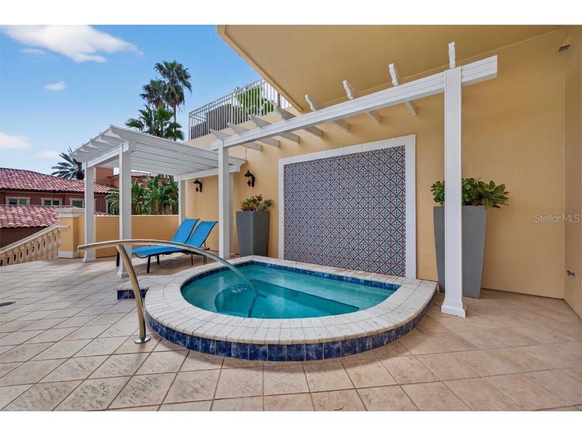 555 5th Avenue NE #332 Saint Petersburg FL 33701 - VINOY BASIN TB8435001 image47