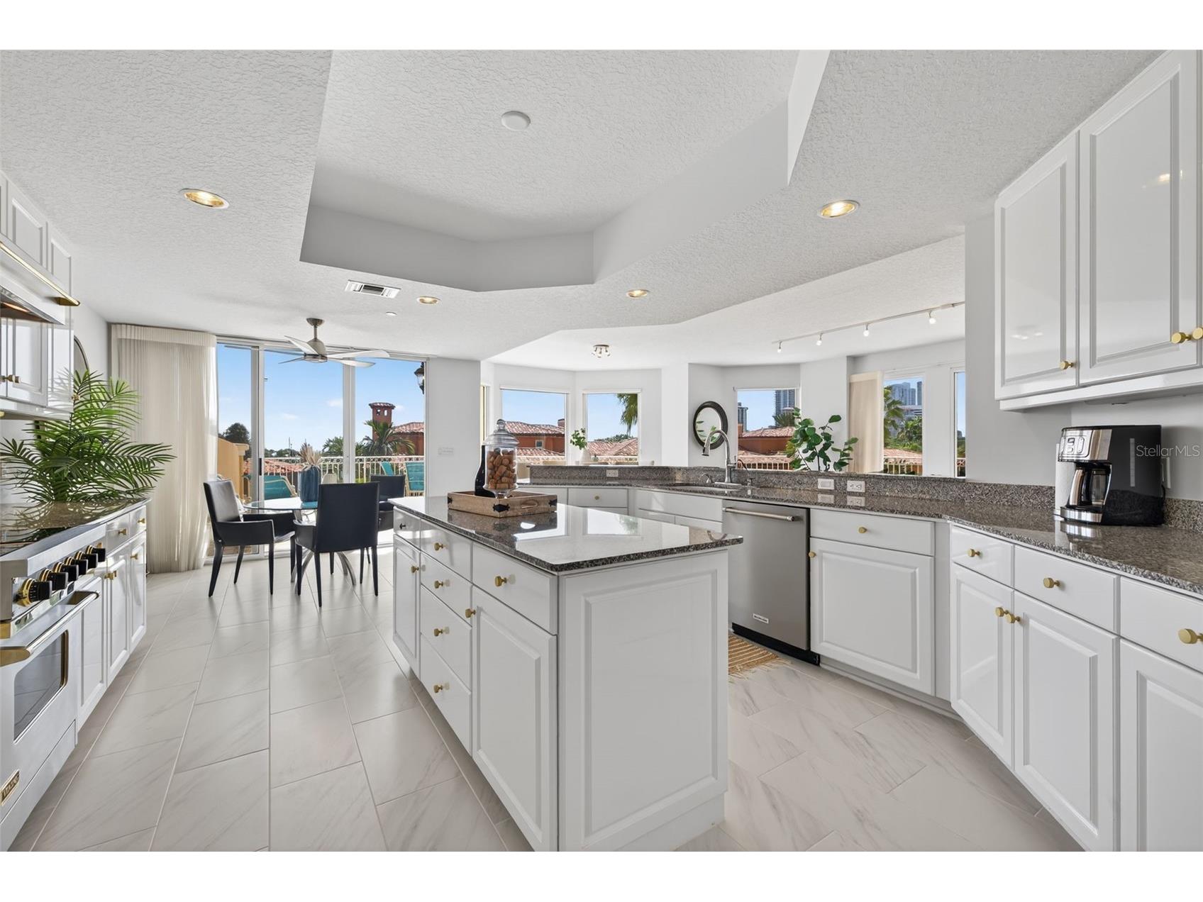 555 5th Avenue NE #332 Saint Petersburg FL 33701 - VINOY BASIN TB8490818 image16