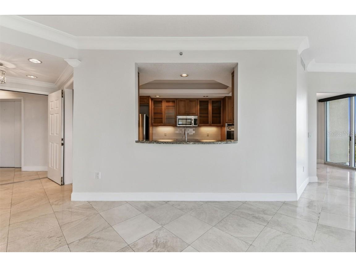 555 5th Avenue NE #424 Saint Petersburg FL 33701 TB8431335 image10