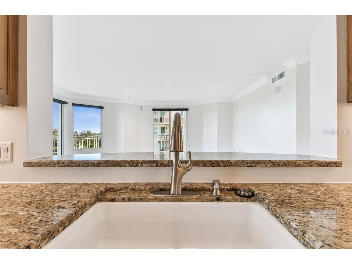 555 5th Avenue NE #424 Saint Petersburg FL 33701 TB8431335 image14