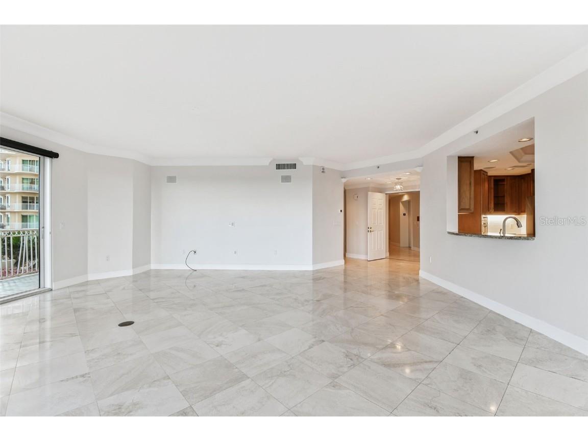 555 5th Avenue NE #424 Saint Petersburg FL 33701 TB8431335 image19