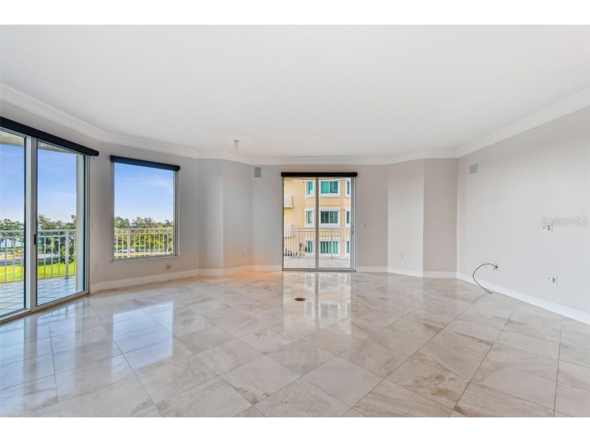 555 5th Avenue NE #424 Saint Petersburg FL 33701 TB8431335 image21