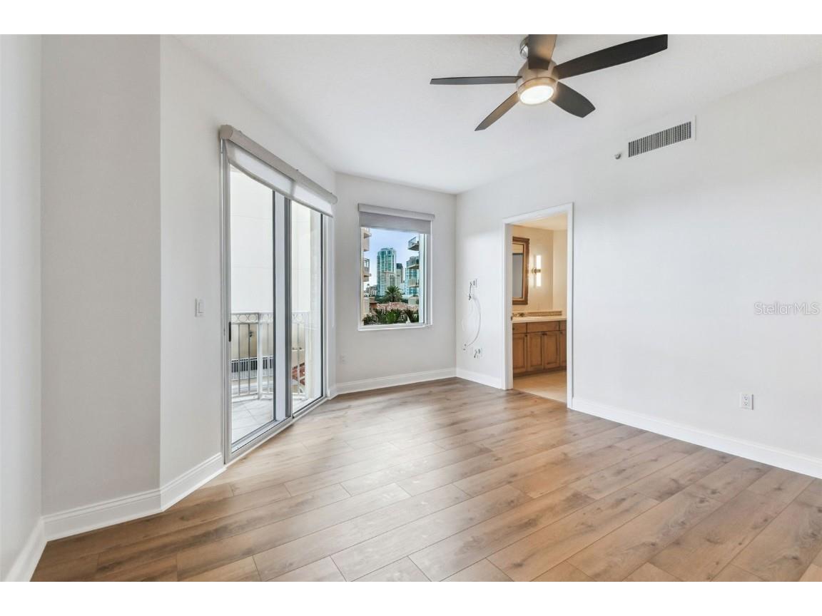 555 5th Avenue NE #424 Saint Petersburg FL 33701 TB8431335 image27