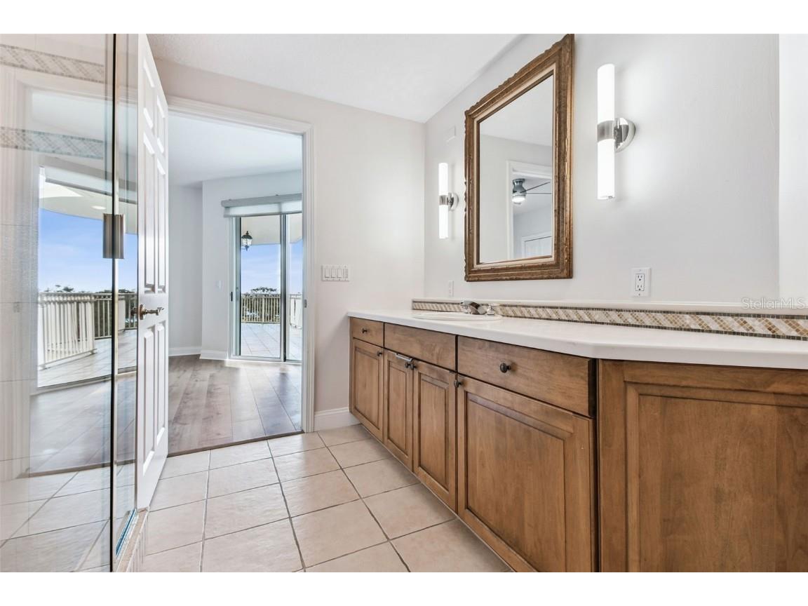 555 5th Avenue NE #424 Saint Petersburg FL 33701 TB8431335 image30