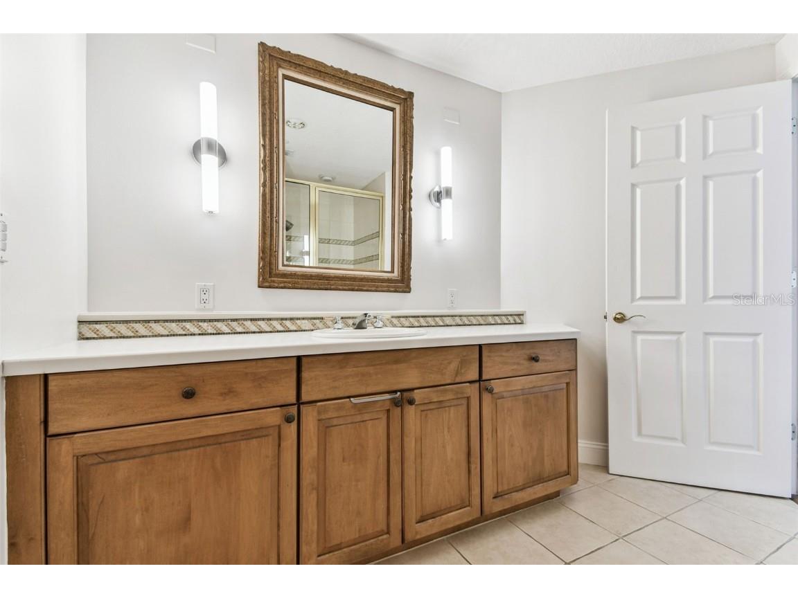 555 5th Avenue NE #424 Saint Petersburg FL 33701 TB8431335 image32