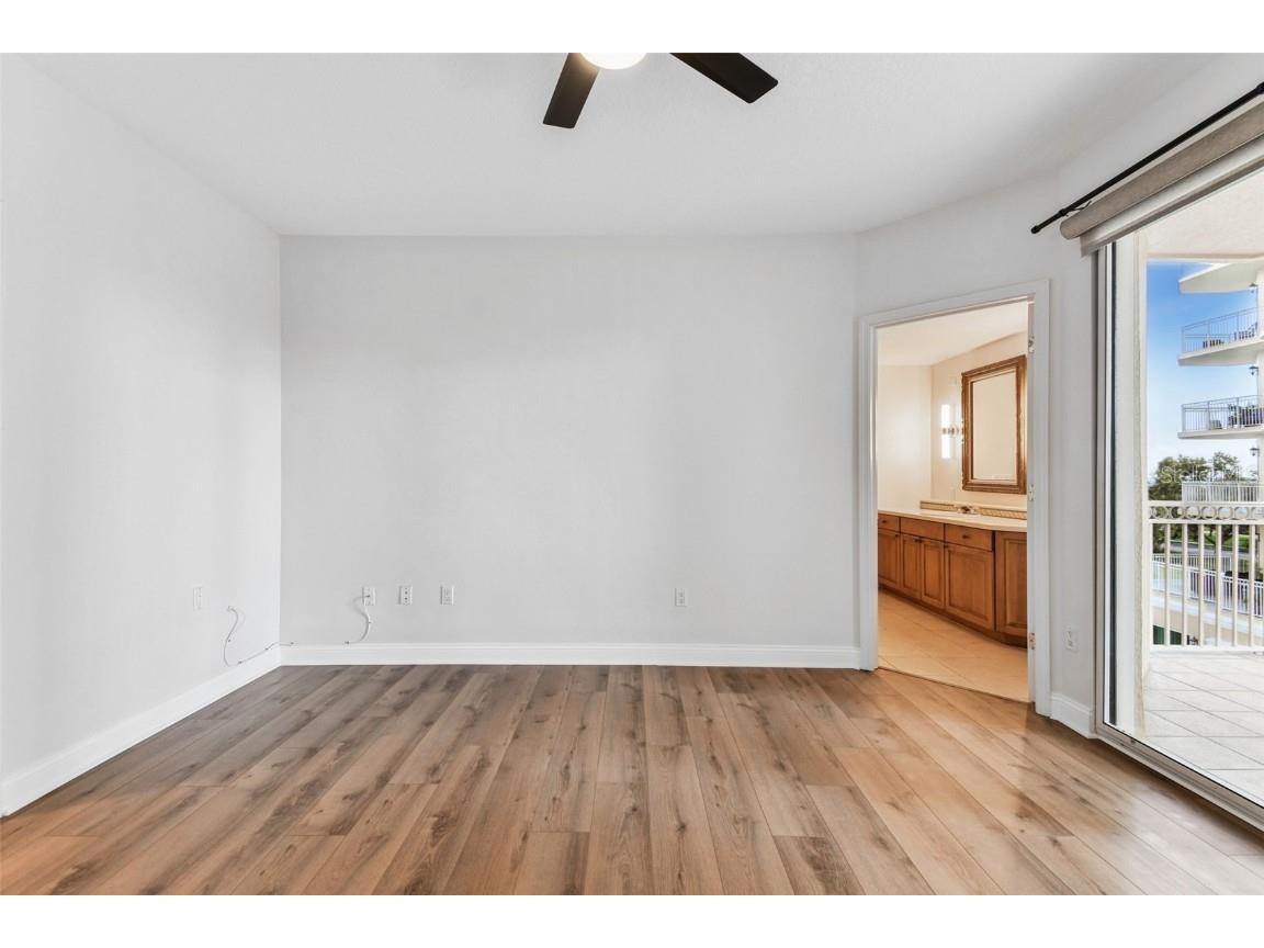 555 5th Avenue NE #424 Saint Petersburg FL 33701 TB8431335 image35