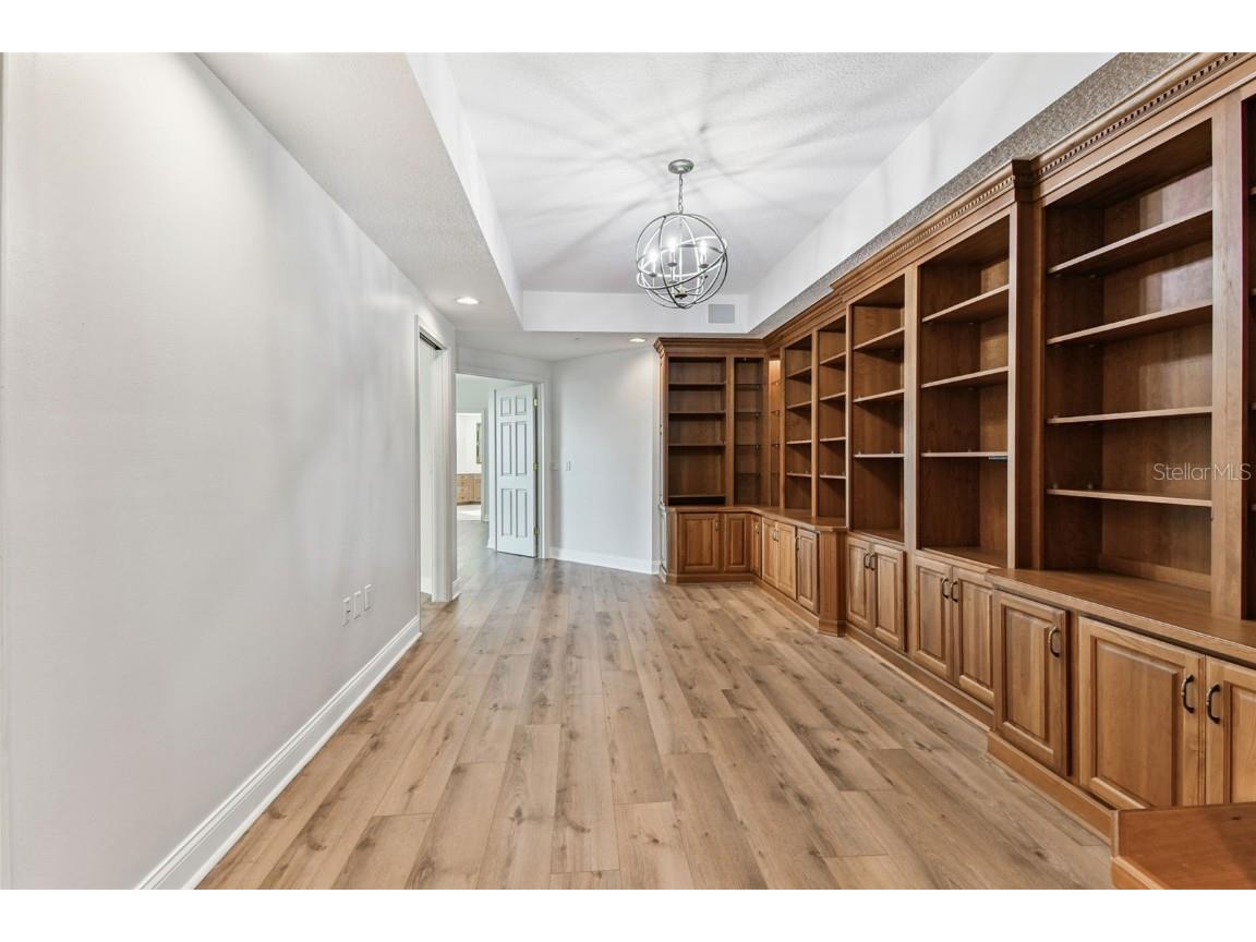 555 5th Avenue NE #424 Saint Petersburg FL 33701 TB8431335 image38