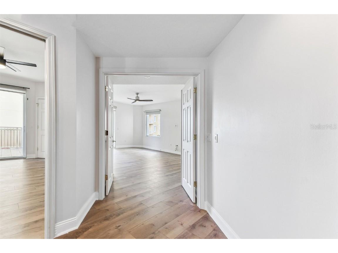 555 5th Avenue NE #424 Saint Petersburg FL 33701 TB8431335 image40