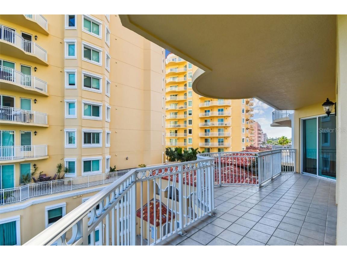 555 5th Avenue NE #424 Saint Petersburg FL 33701 TB8431335 image60