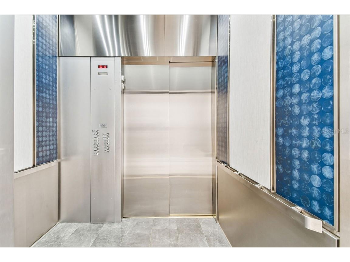 555 5th Avenue NE #424 Saint Petersburg FL 33701 TB8431335 image63