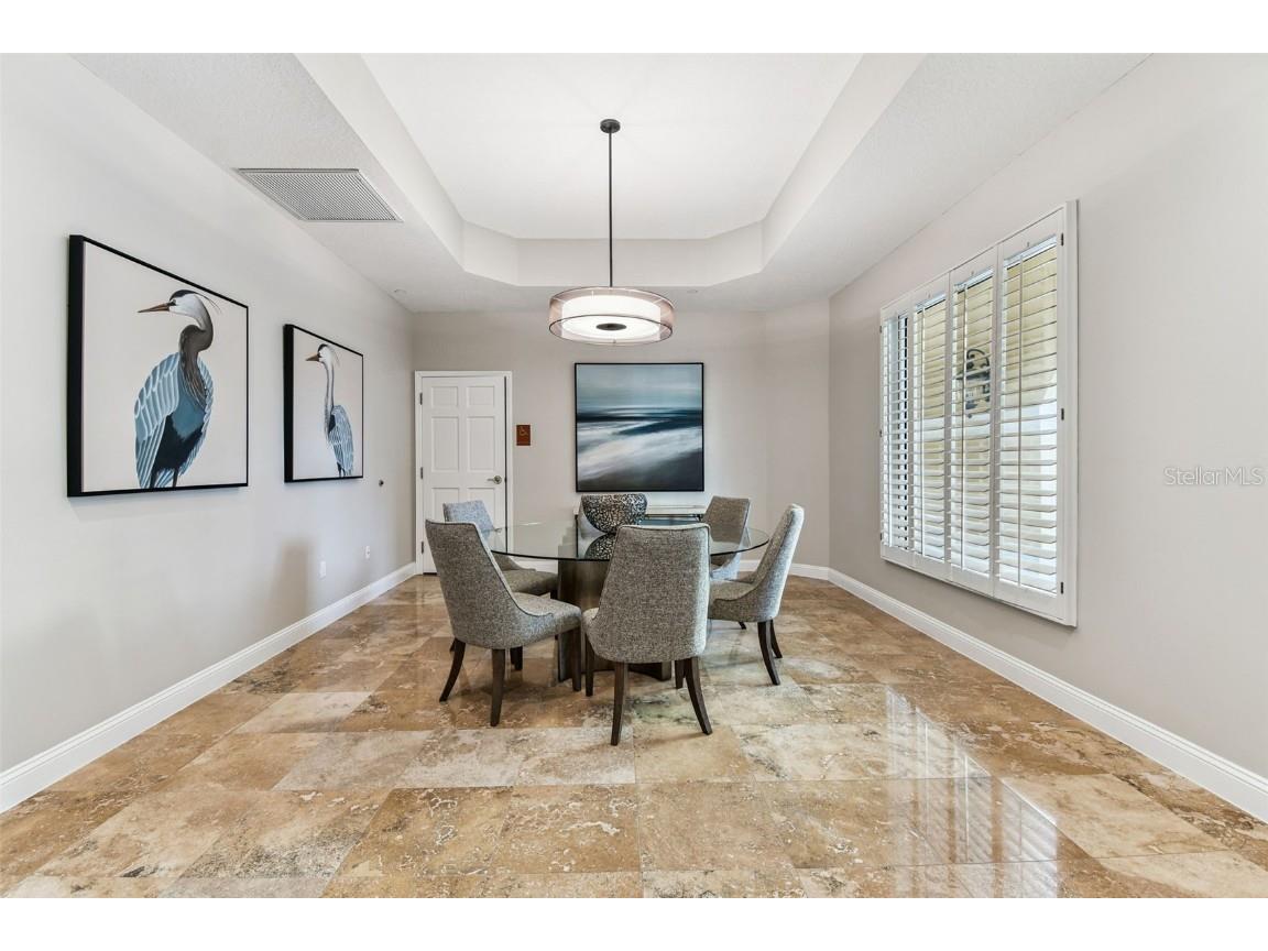 555 5th Avenue NE #424 Saint Petersburg FL 33701 TB8431335 image73