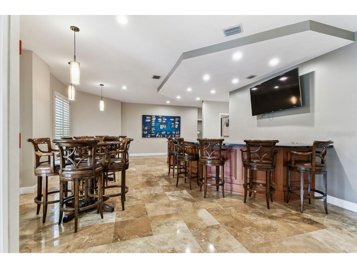 555 5th Avenue NE #424 Saint Petersburg FL 33701 TB8431335 image74