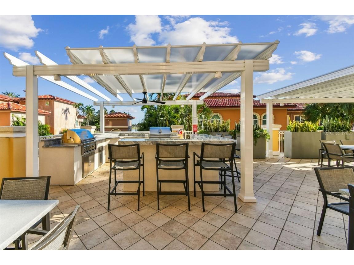 555 5th Avenue NE #424 Saint Petersburg FL 33701 TB8431335 image78