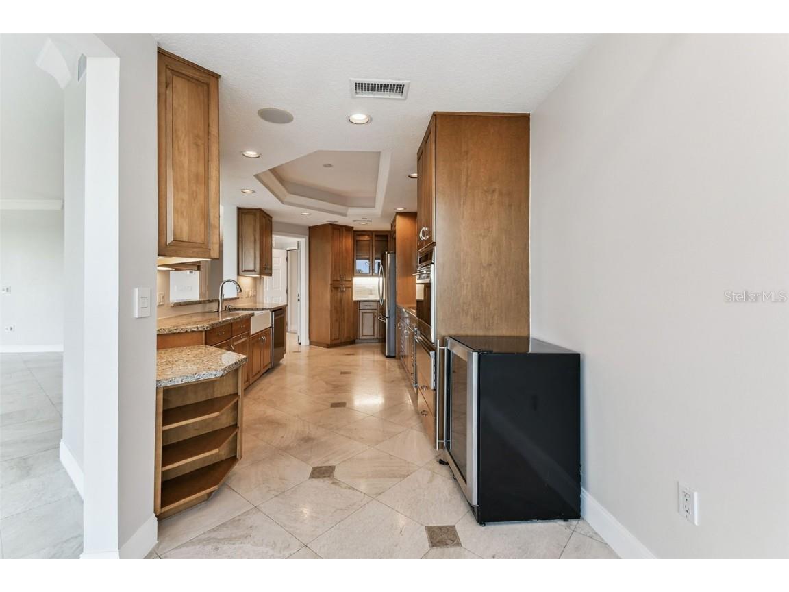 555 5th Avenue NE #424 Saint Petersburg FL 33701 TB8431335 image9