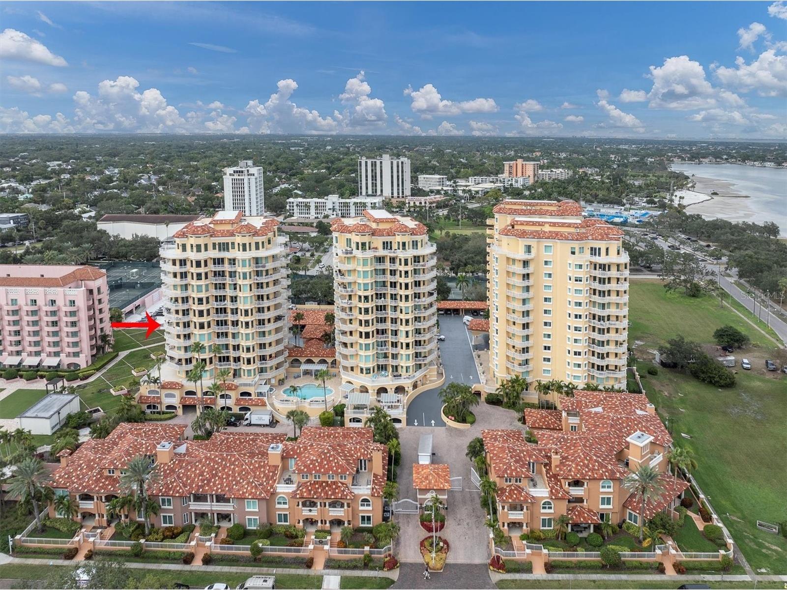 555 5th Avenue NE #711 Saint Petersburg FL 33701 TB8455398 image10