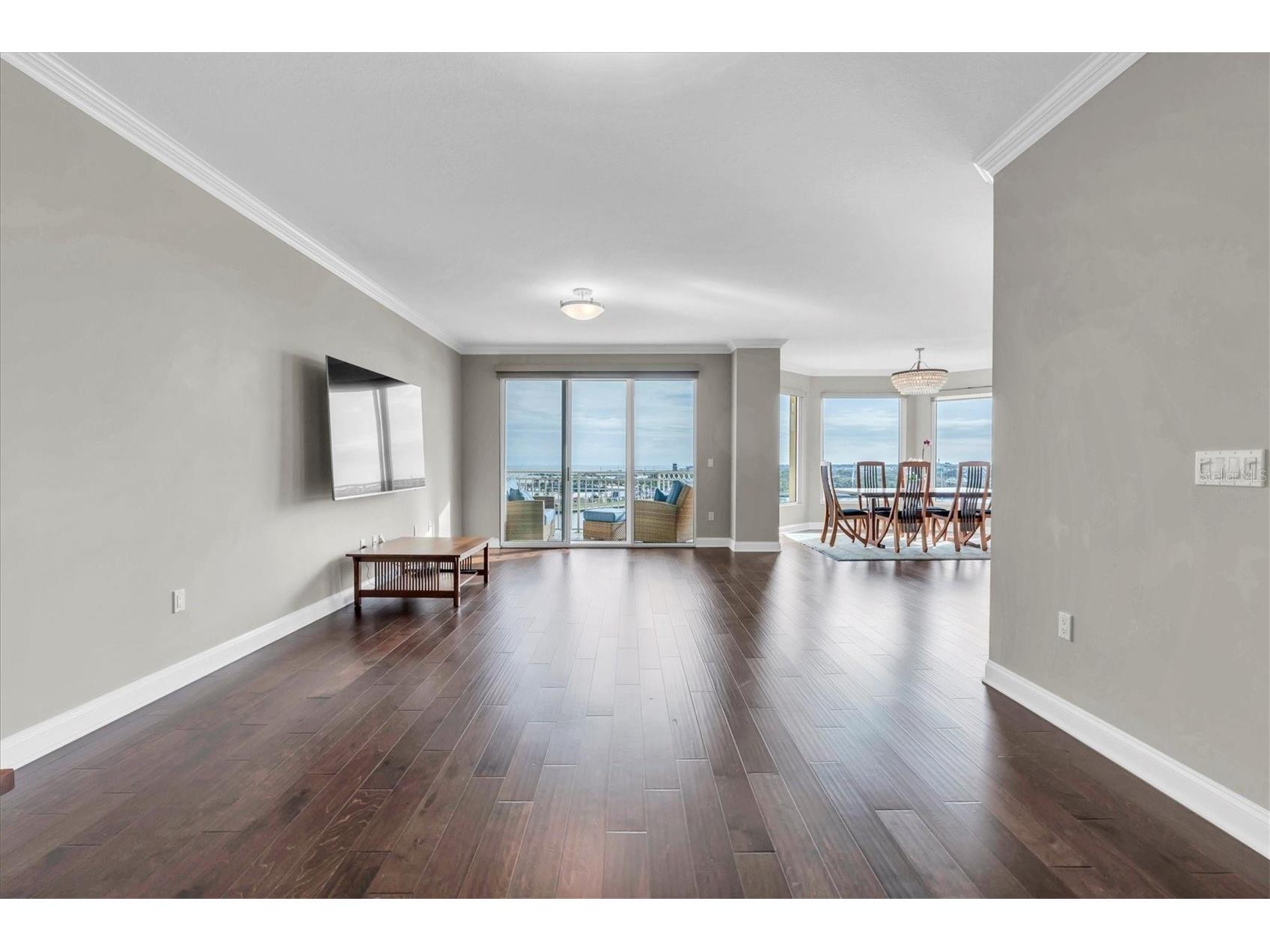 555 5th Avenue NE #711 Saint Petersburg FL 33701 TB8455398 image16