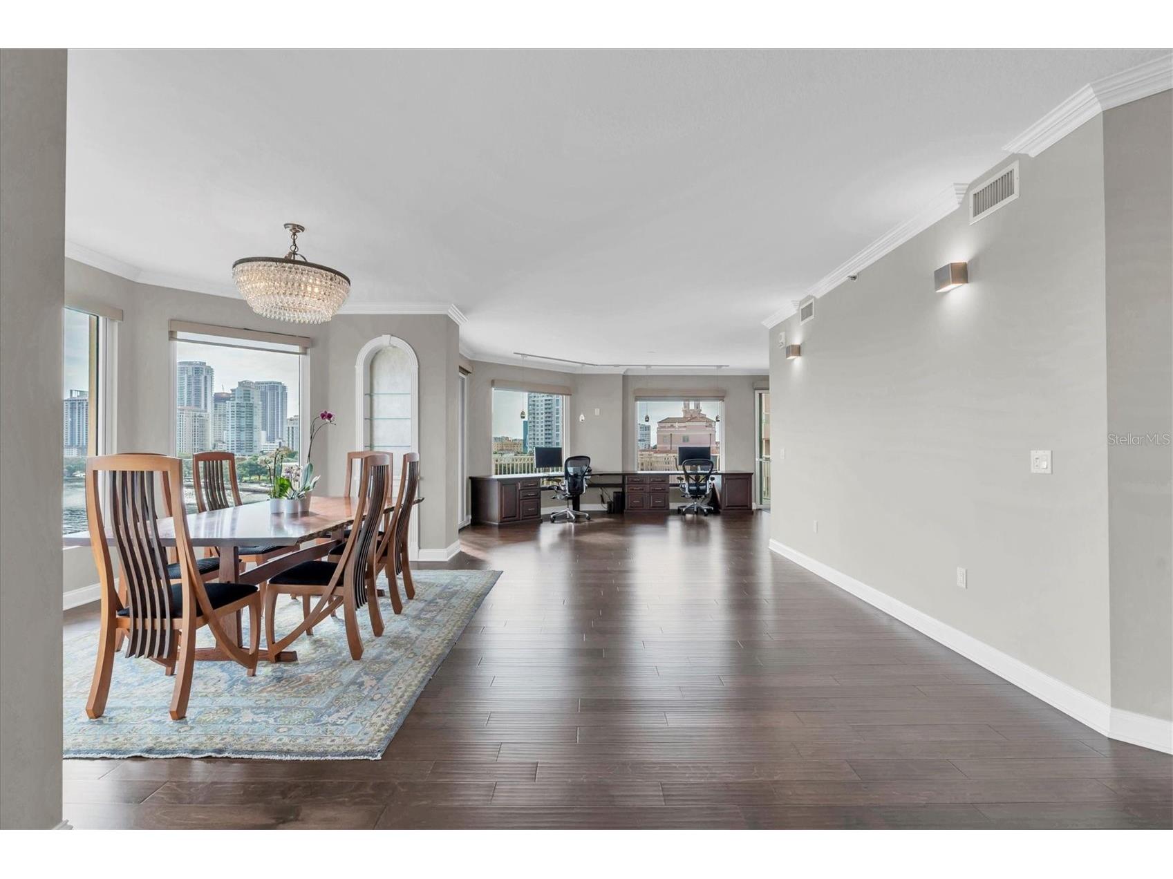 555 5th Avenue NE #711 Saint Petersburg FL 33701 TB8455398 image25