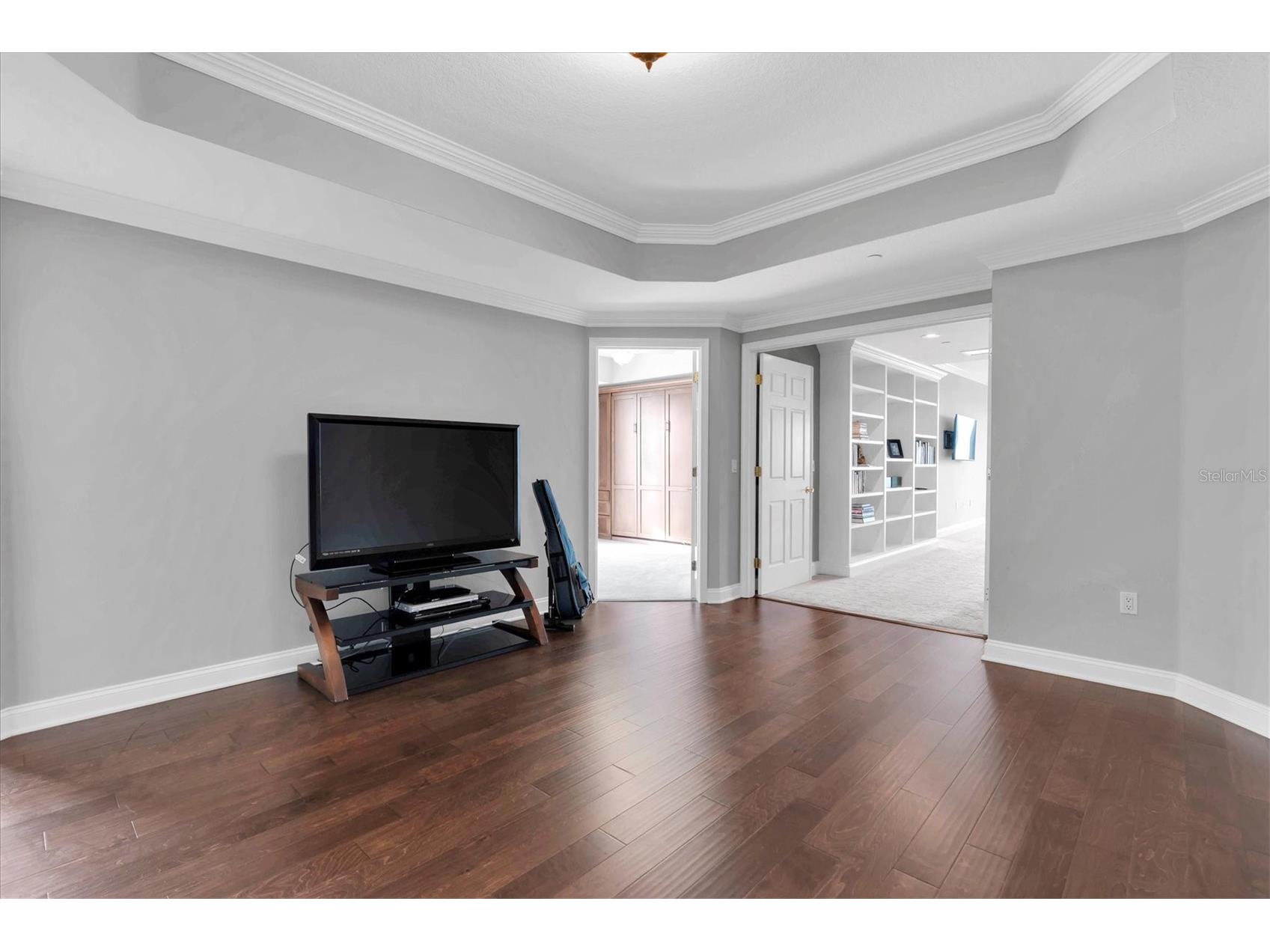 555 5th Avenue NE #711 Saint Petersburg FL 33701 TB8455398 image32