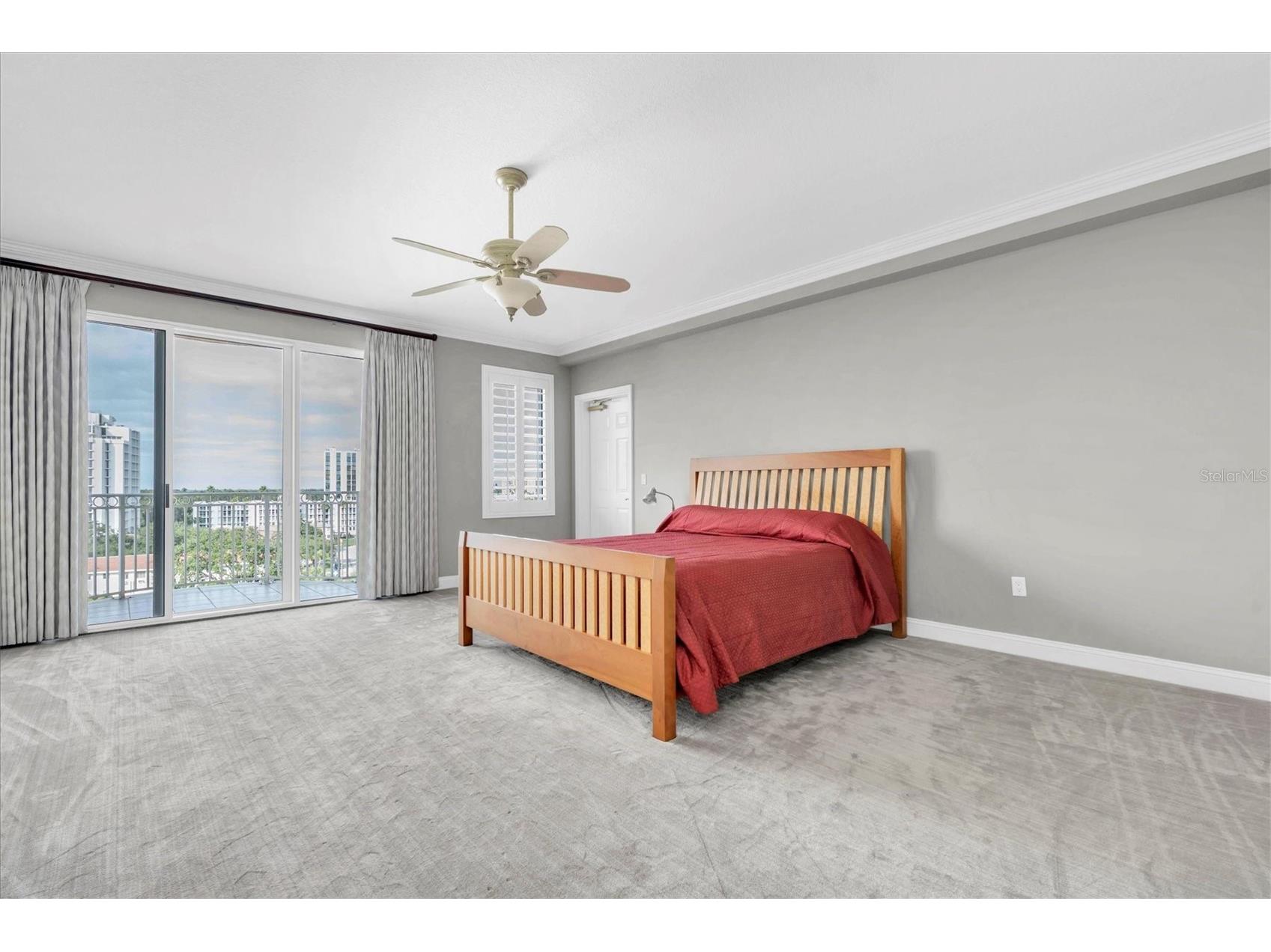 555 5th Avenue NE #711 Saint Petersburg FL 33701 TB8455398 image33