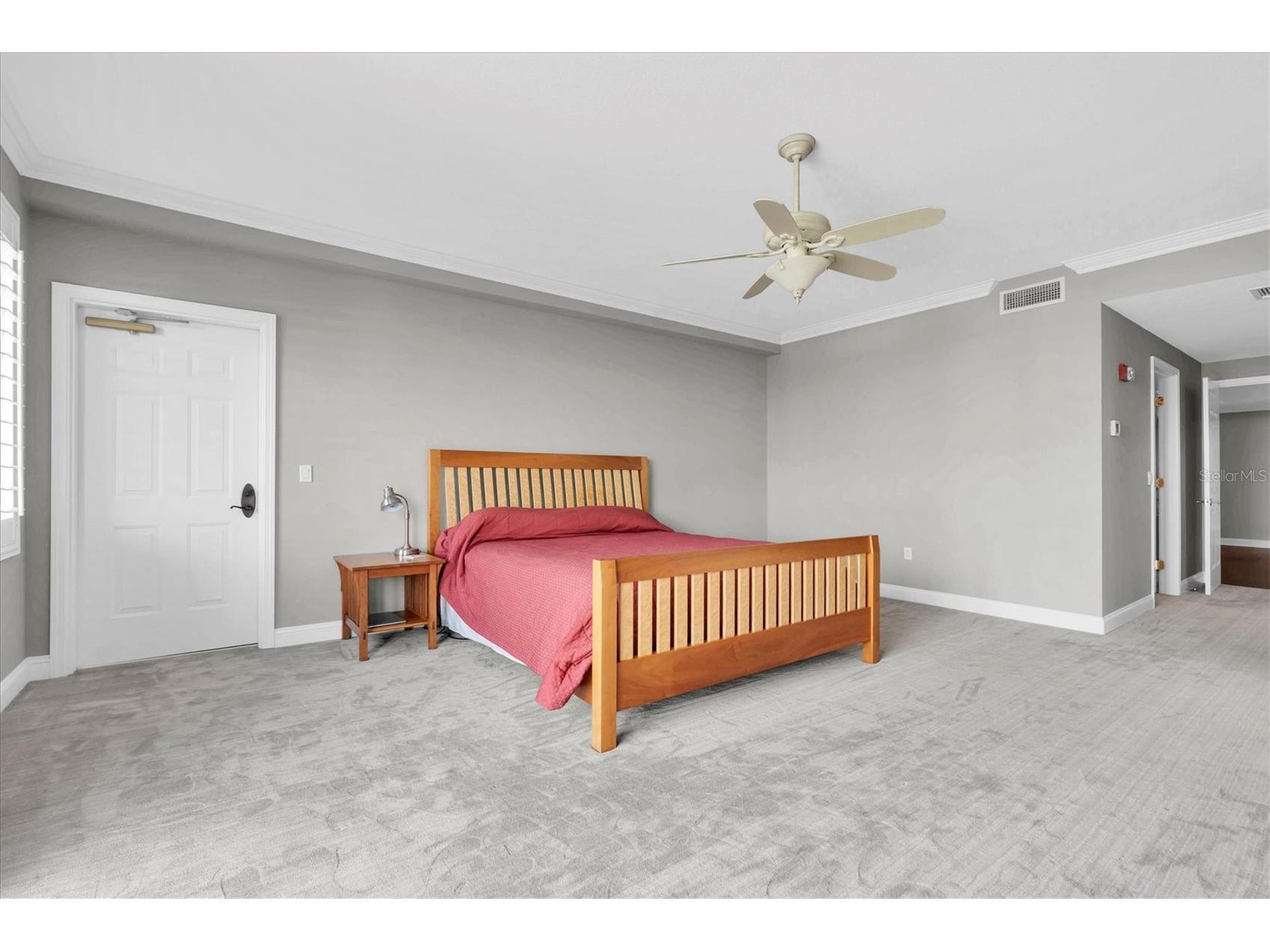 555 5th Avenue NE #711 Saint Petersburg FL 33701 TB8455398 image34