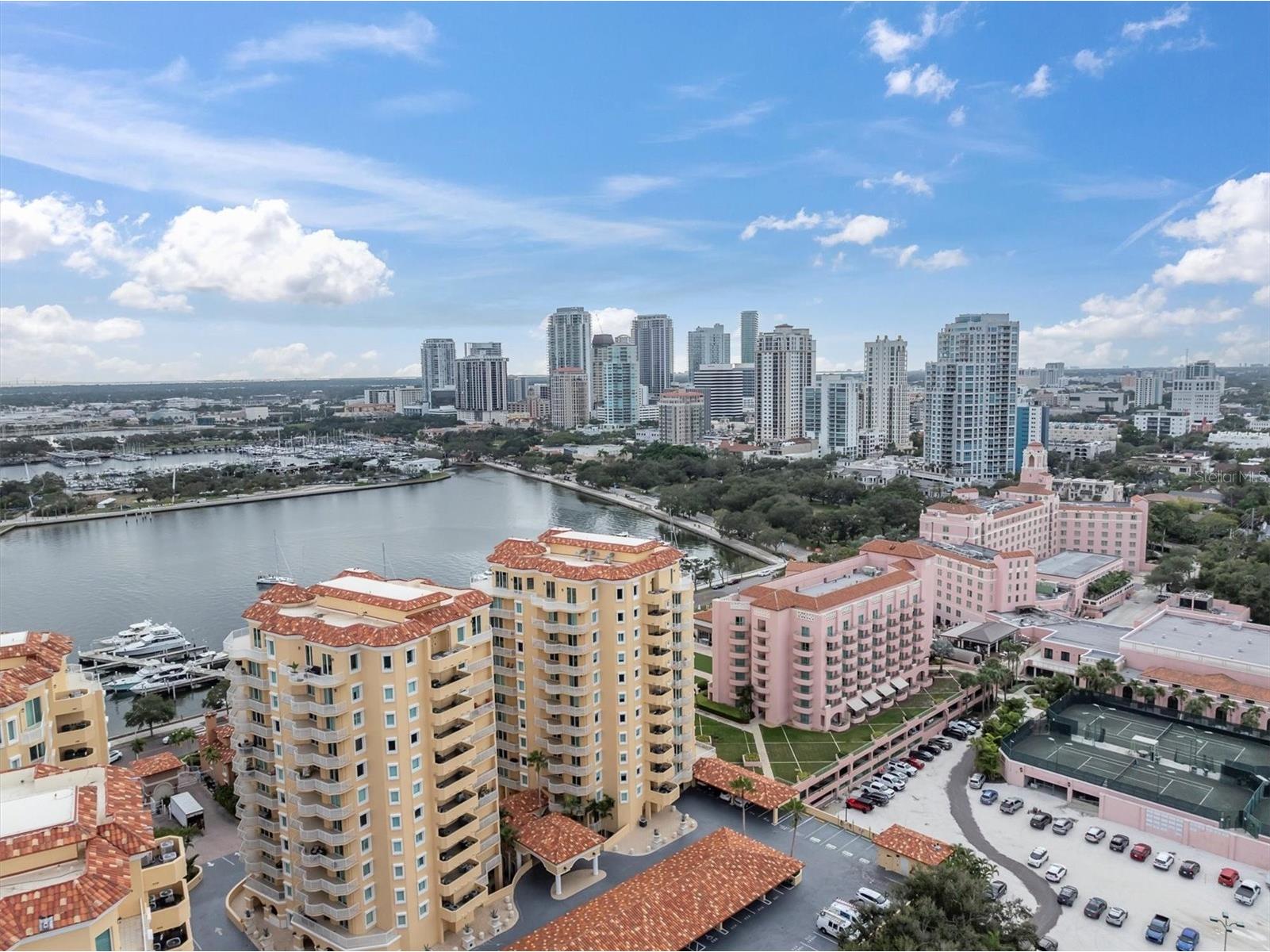 555 5th Avenue NE #711 Saint Petersburg FL 33701 TB8455398 image48