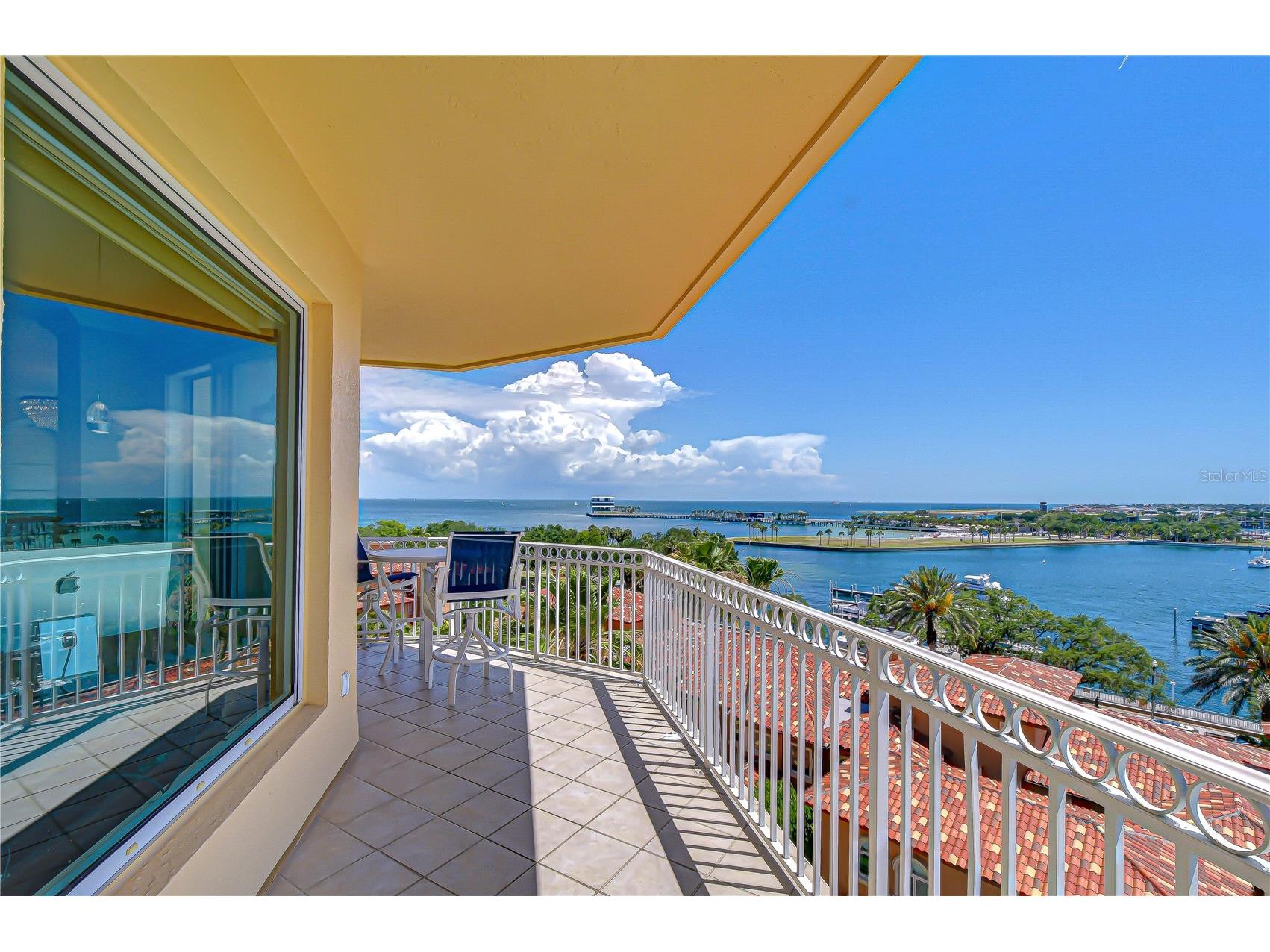 555 5th Avenue NE #711 Saint Petersburg FL 33701 TB8503095 image49