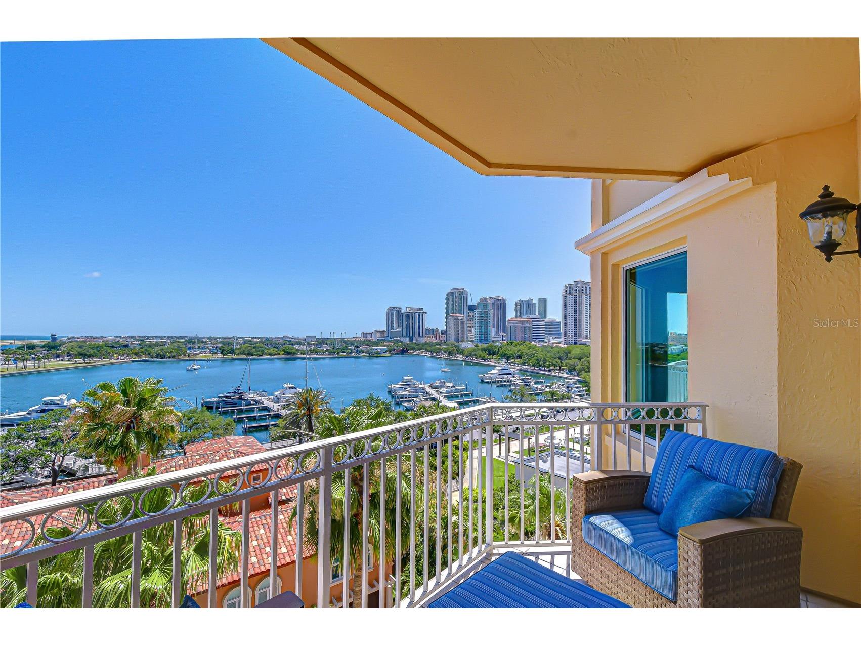 555 5th Avenue NE #711 Saint Petersburg FL 33701 TB8503095 image52