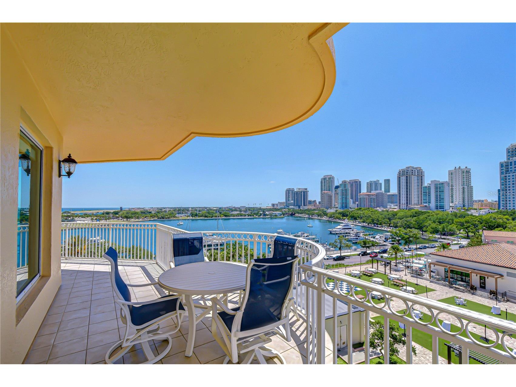 555 5th Avenue NE #711 Saint Petersburg FL 33701 TB8503095 image75