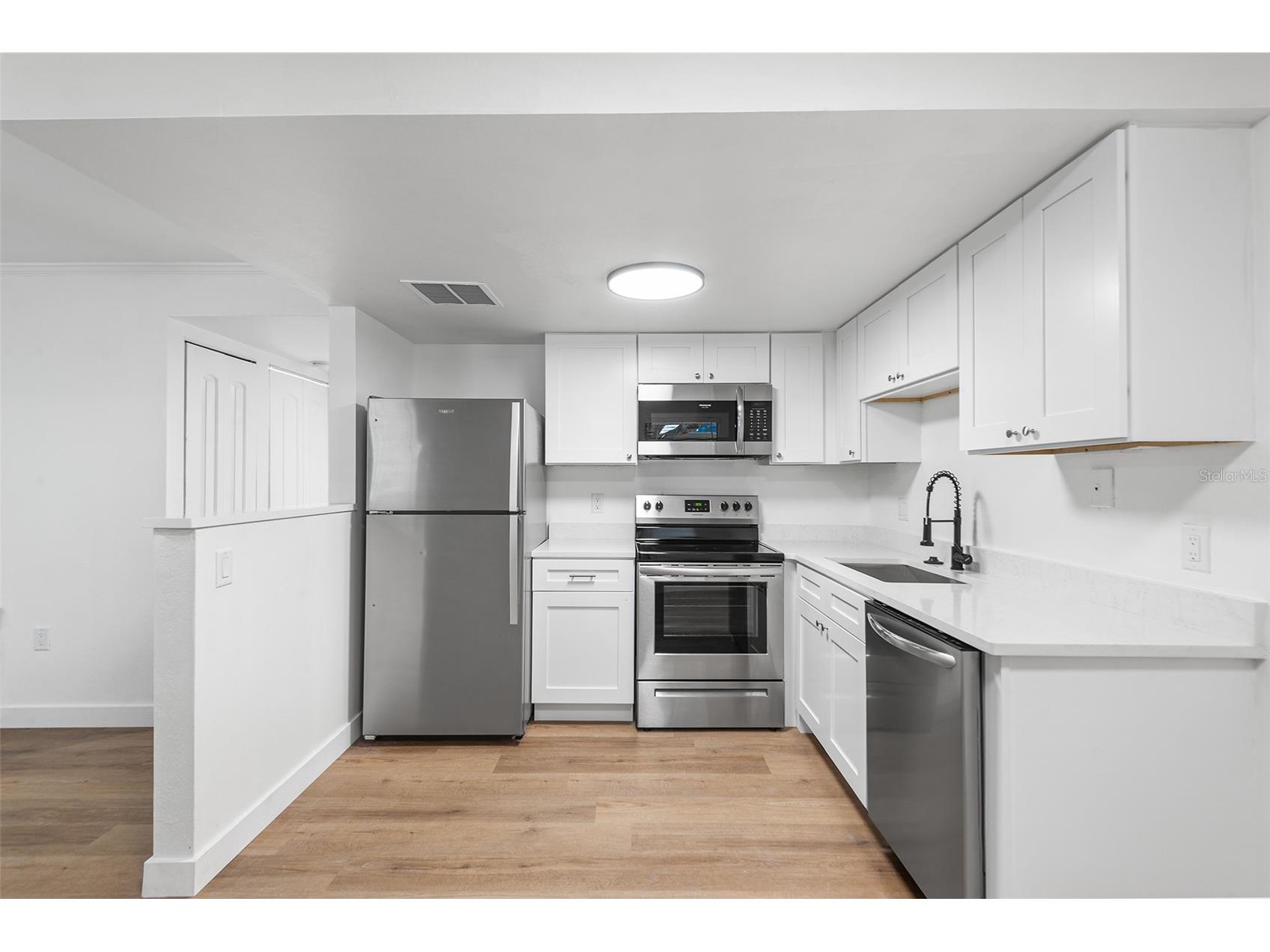 555 62nd Street S #102 Saint Petersburg FL 33707 O6406262 image7