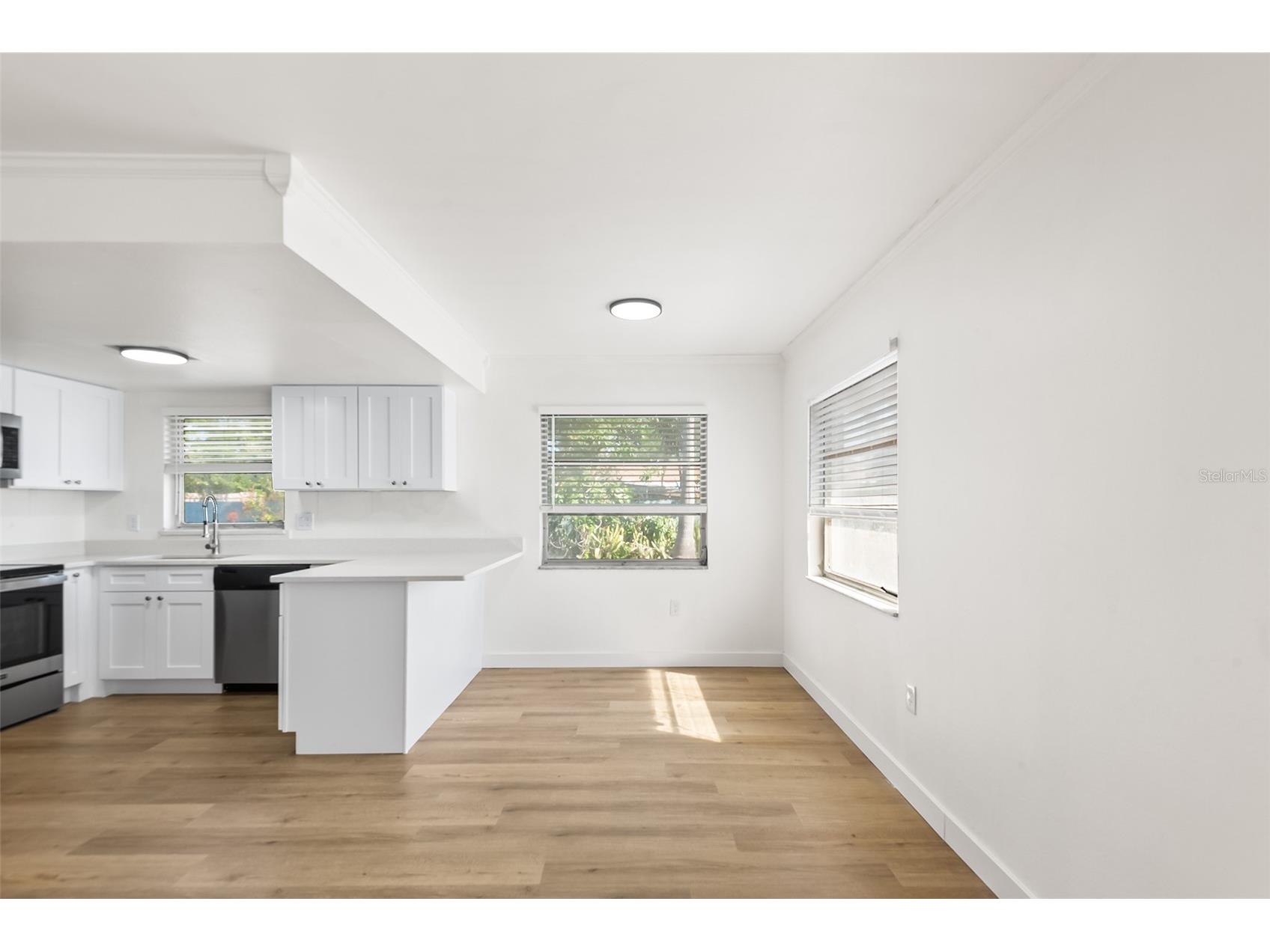 555 62nd Street S #110 Saint Petersburg FL 33707 O6382282 image2