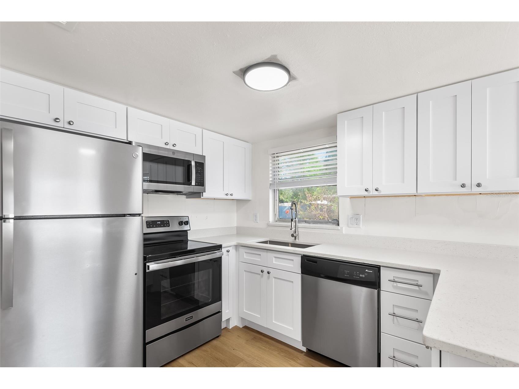 555 62nd Street S #110 Saint Petersburg FL 33707 O6382282 image4