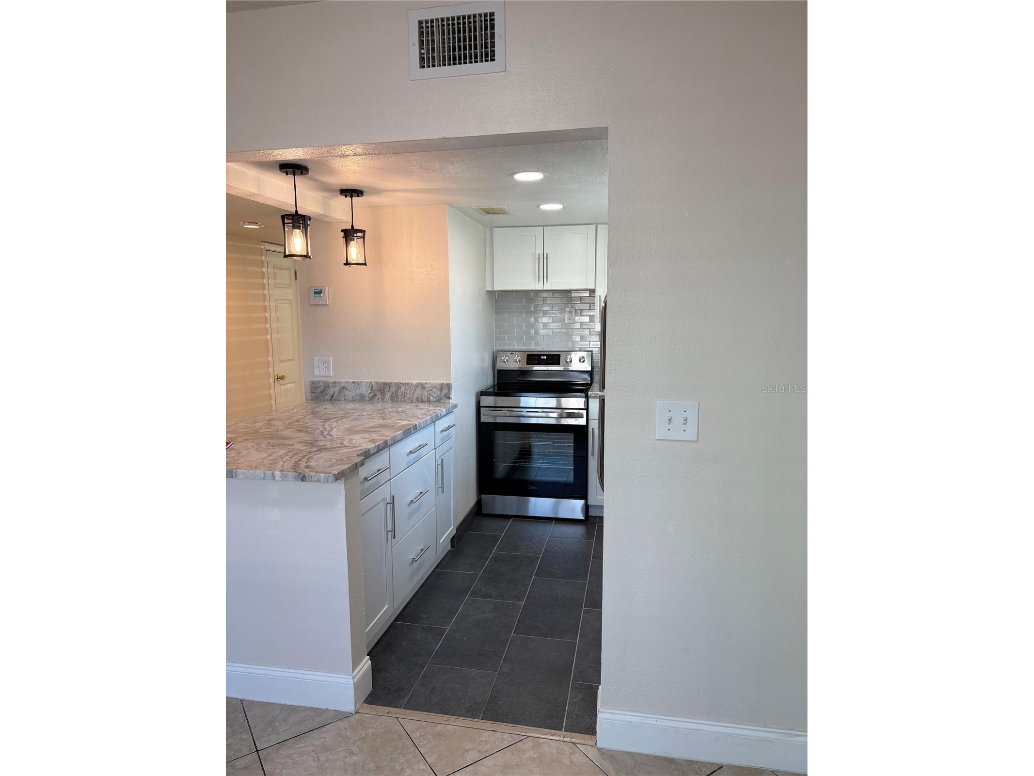 555 69th Avenue #1 Saint Petersburg FL 33706 TB8522632 image10