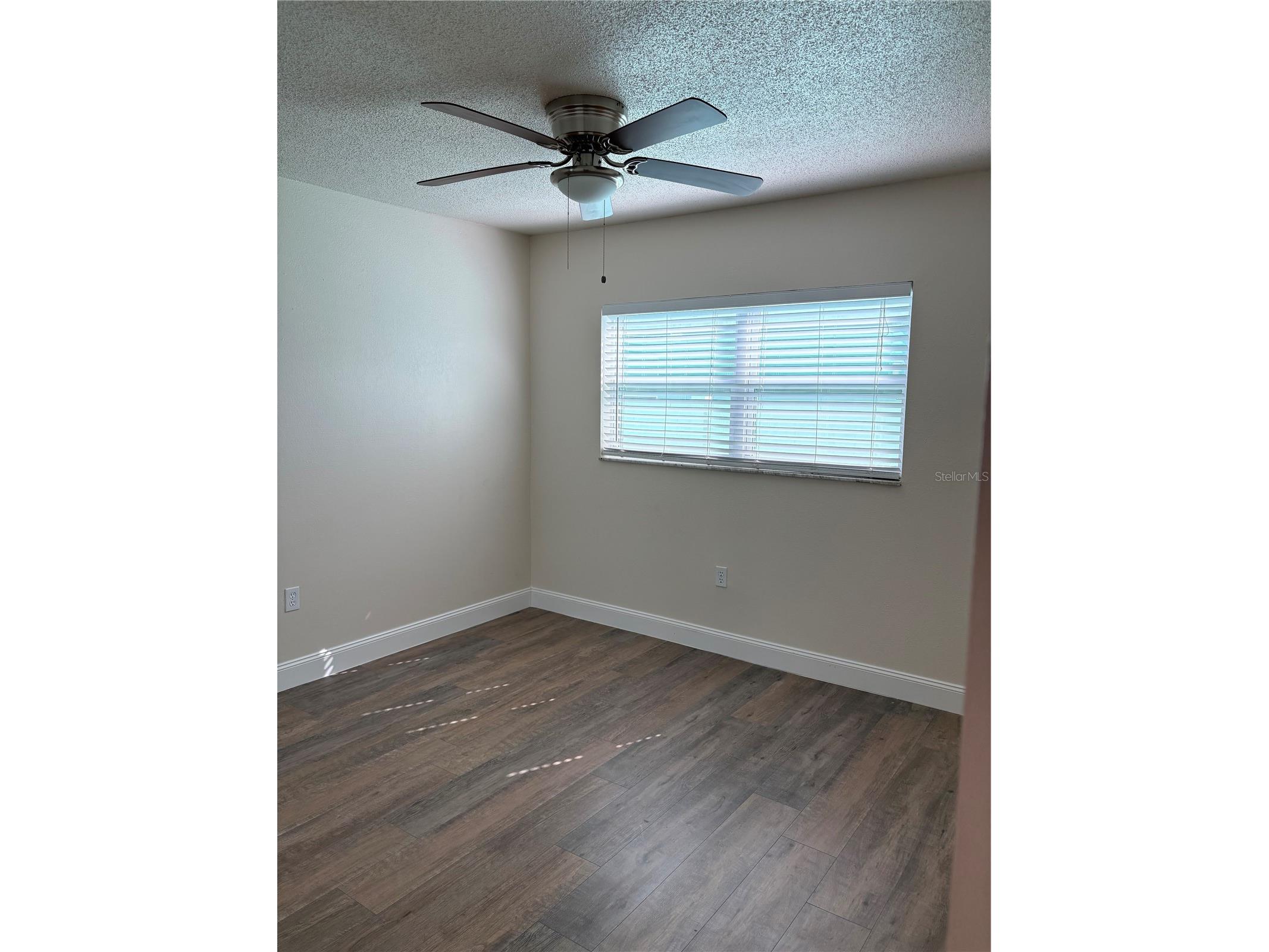 555 69th Avenue #1 Saint Petersburg FL 33706 TB8522632 image14