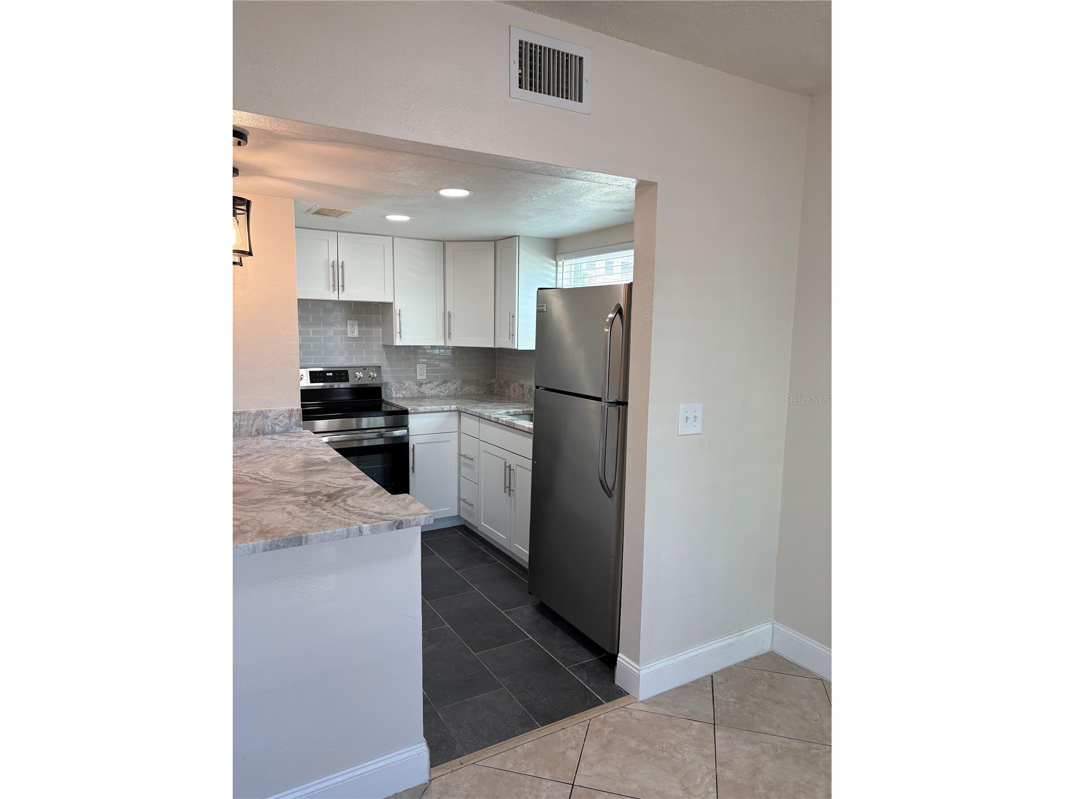 555 69th Avenue #1 Saint Petersburg FL 33706 TB8522632 image6