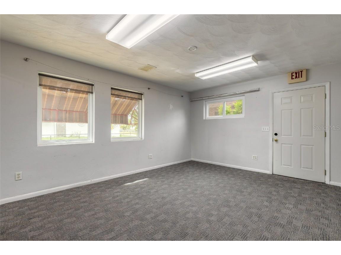 555 Ballough Road Daytona Beach FL 32114 V4946562 image9