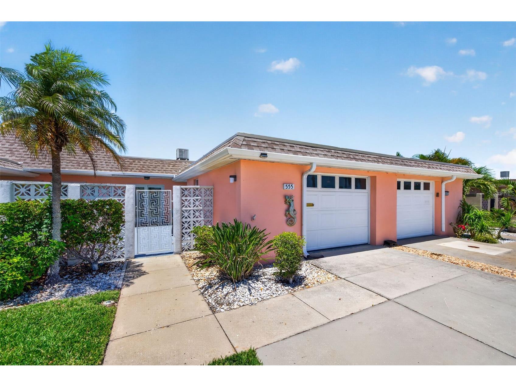555 Boca Ciega Point Boulevard S #555 Saint Petersburg FL 33708 - BOCA CIEGA BAY TB8510019 image1