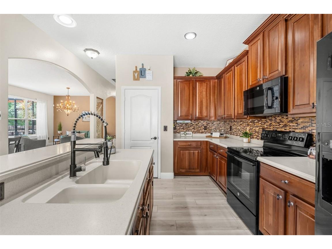 555 Carey Way Orlando FL 32825 O6367959 image14