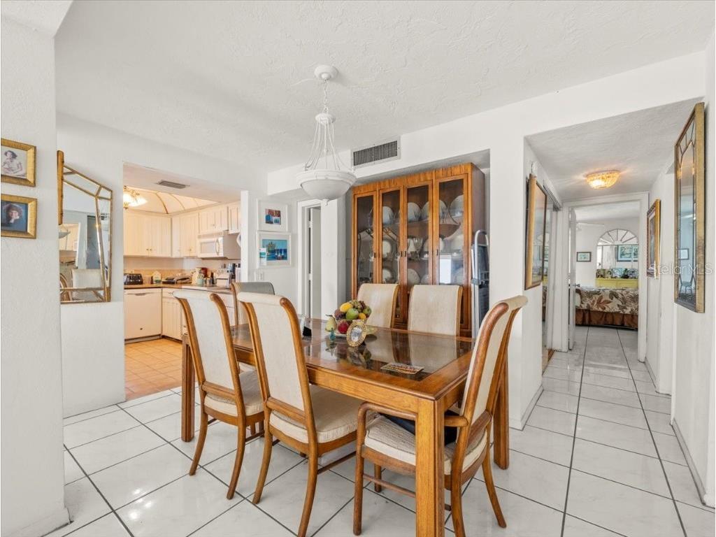 555 Gulf Way #7N Saint Pete Beach FL 33706 TB8348974 image17