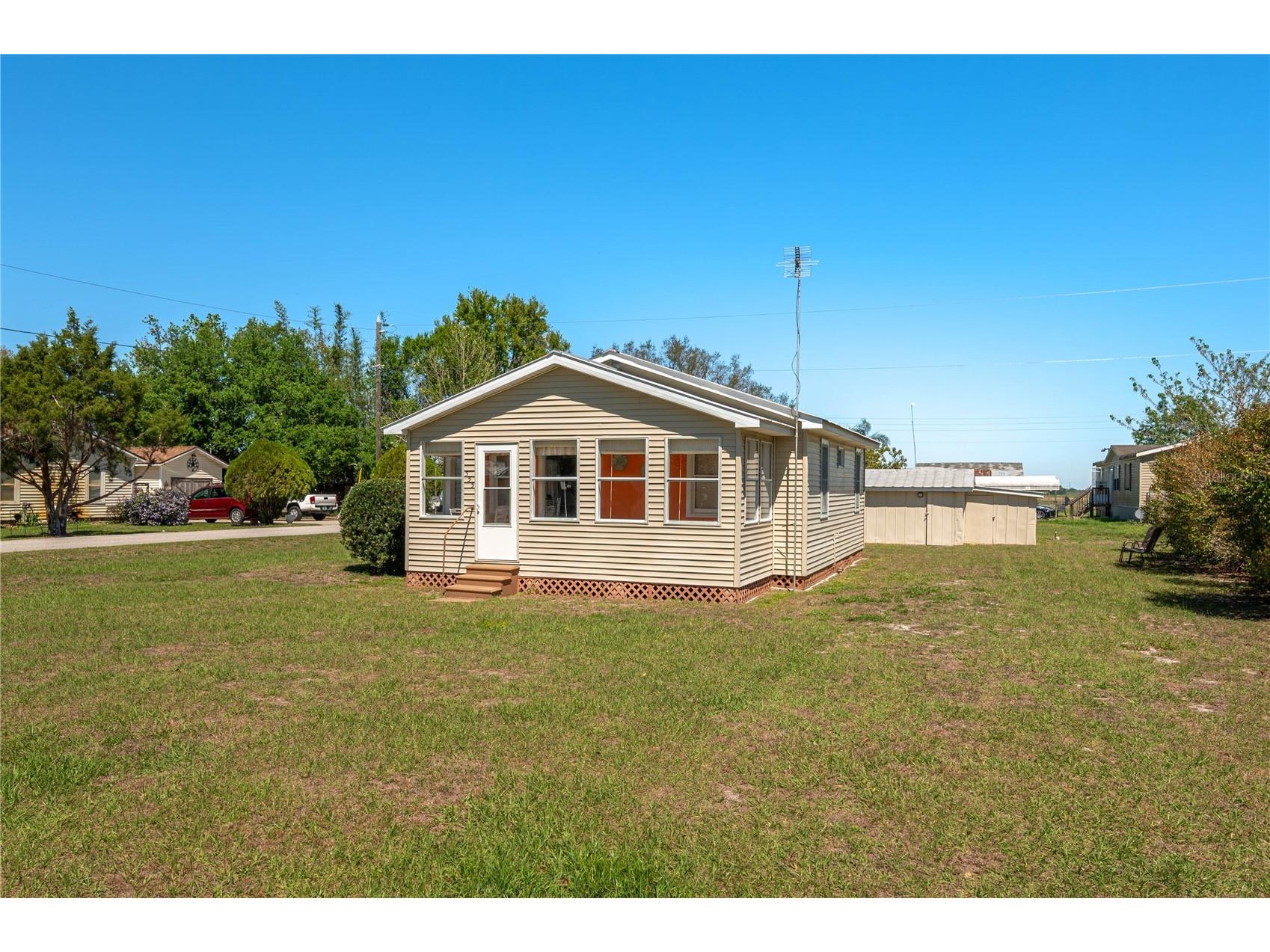 555 Morrel Avenue Lake Wales FL 33859 P4934119 image1