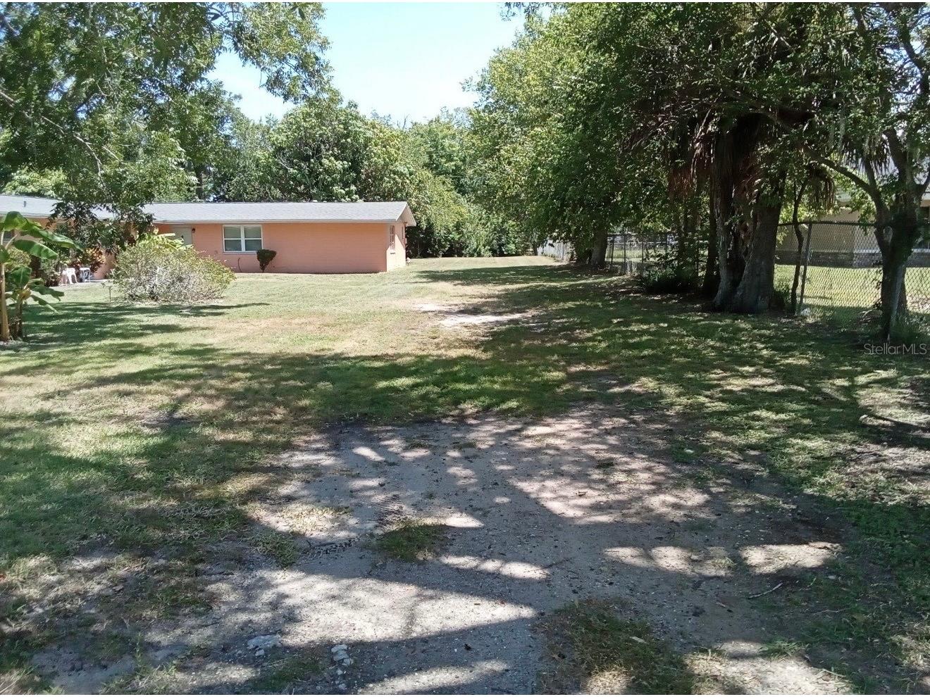 555 Oak Street Daytona Beach FL 32114 O6370387 image8