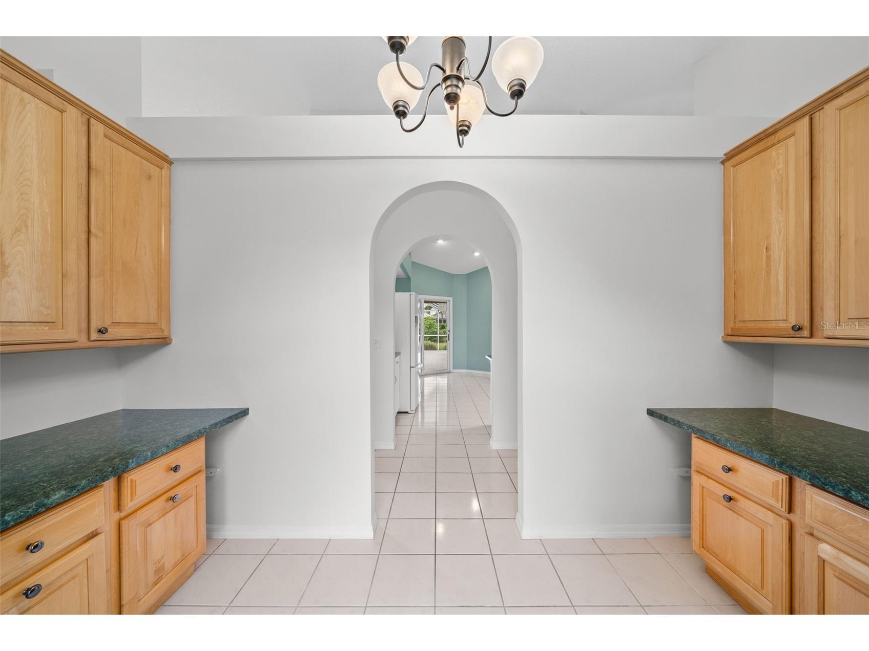 555 Park Estates Square Venice FL 34293 A4699017 image14