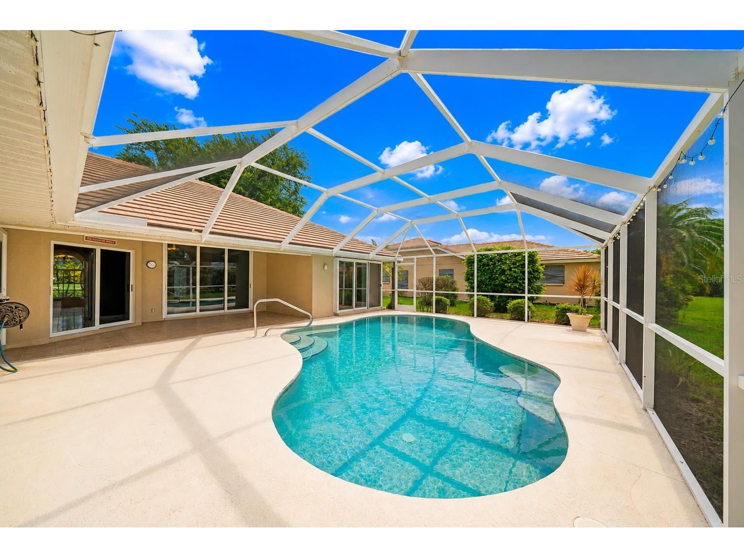 555 Park Estates Square Venice FL 34293 A4699017 image5
